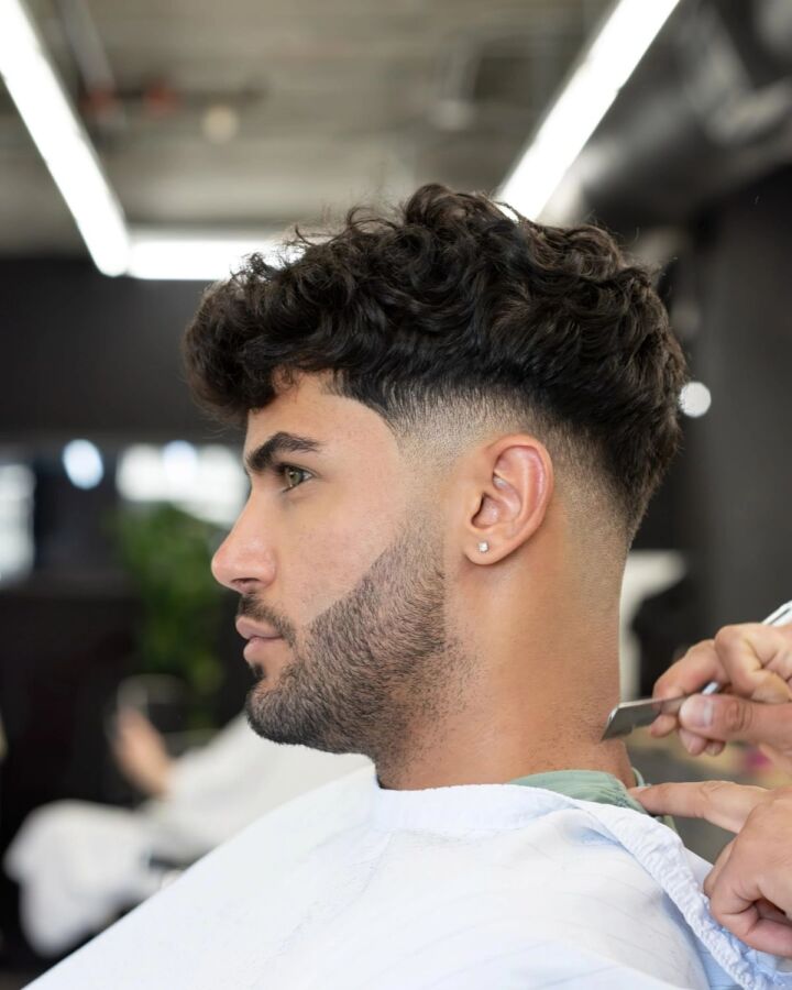Coupe de cheveux homme dégradé cannes