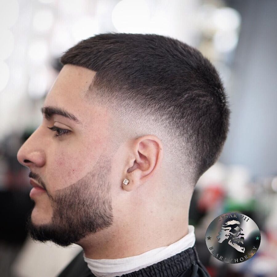 Coupe de cheveux homme dégradé cannes